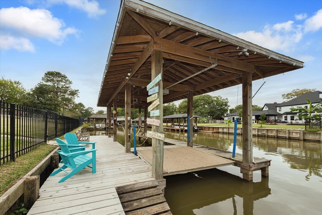 Photo - 8219 Shoregrove Dr