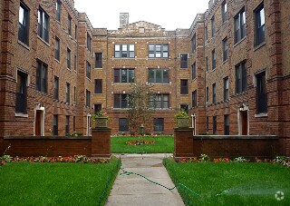 Building Photo - 3511 N Racine Ave Unit 1E Rental