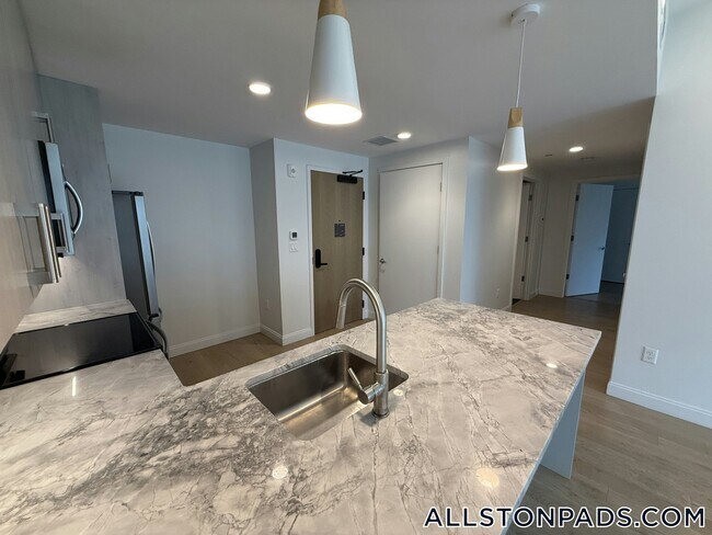 55 Brighton Ave Unidad 317