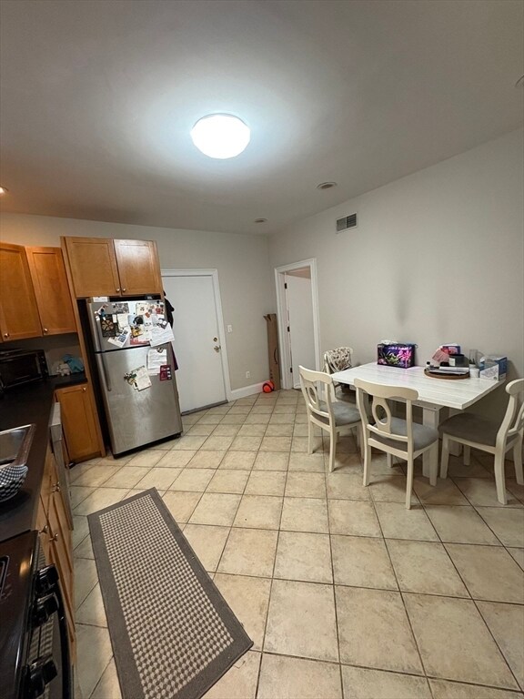 Photo - 29 Covington St Unit 1