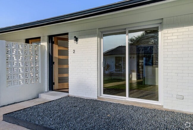 Building Photo - STUNNING Recently Remodeled in ZILKER 1bed... Rental