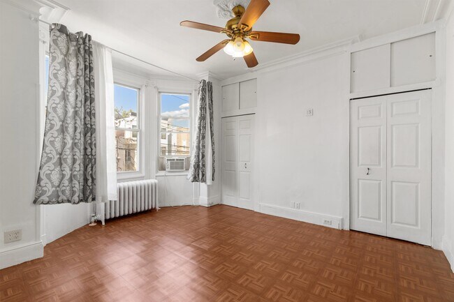 109 Grace St Unit 2