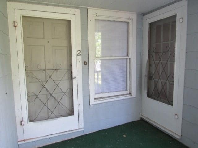 Building Photo - 253 Oleander Ave Unit 2