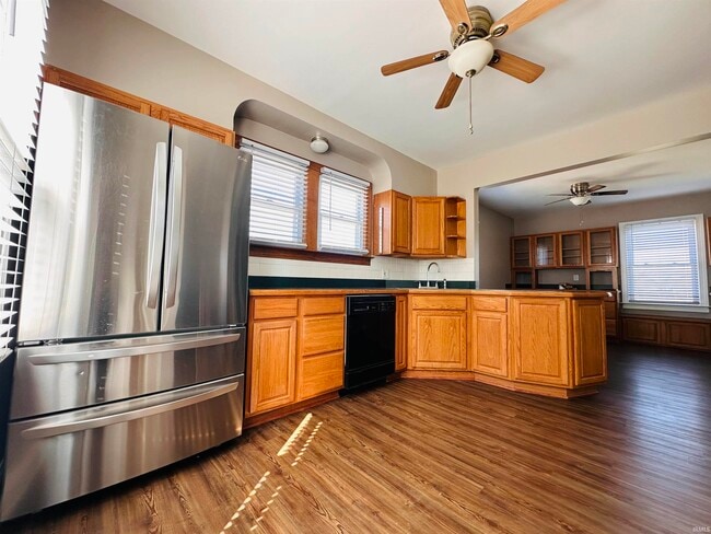 Photo - 5500 Big Cynthiana Rd