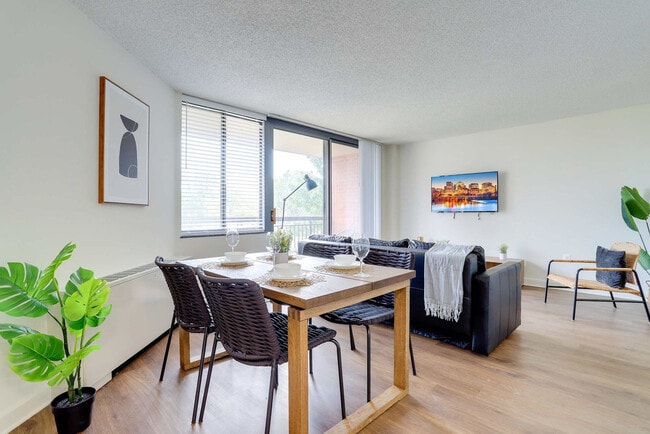 Photo - 801 15th St S Unit FL2-ID1022436P