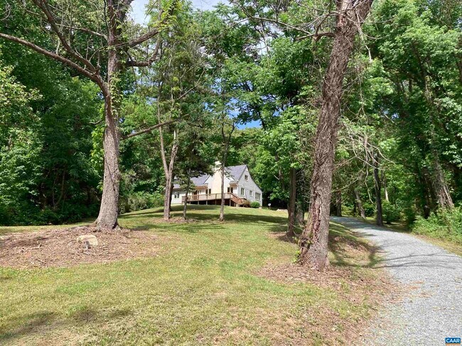 Photo - 14150 James River Rd