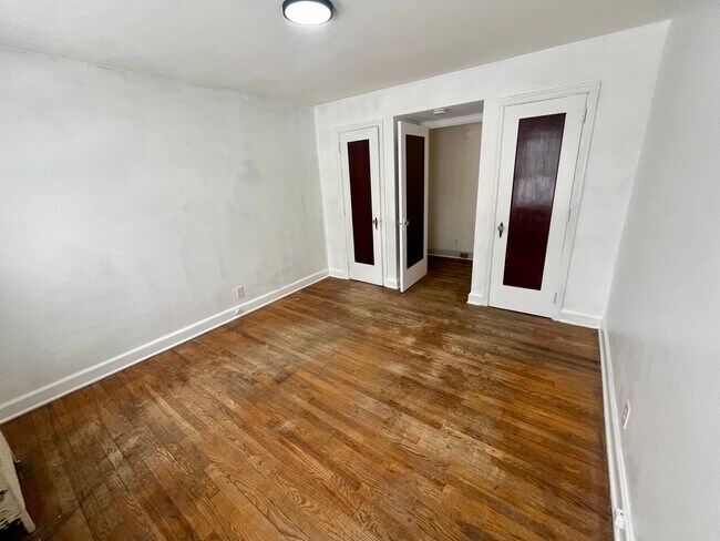 Photo - 97 Mitchell Ave Unidad 1B