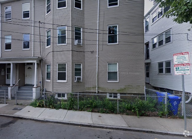 Building Photo - 22 Bynner St Unit 2 Rental