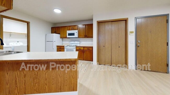 Photo - 2141 Xavier St