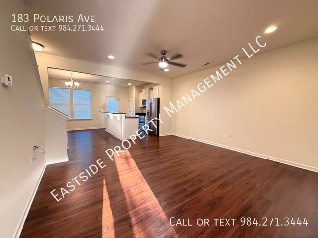 Photo - 183 Polaris Ave