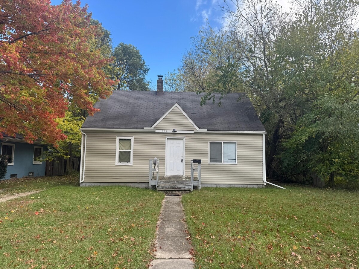 Photo - 1860 Huey St