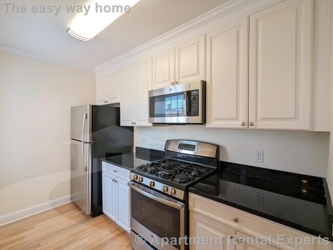 Photo - 55 Langdon St Unit #7
