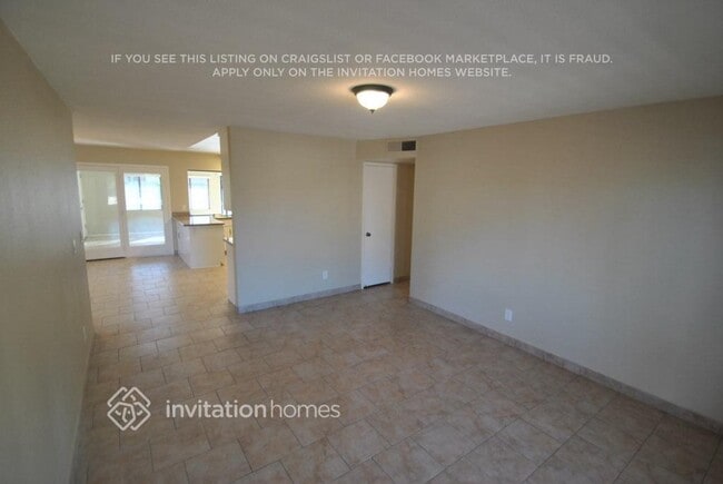 Photo - 945 W Gemini Dr