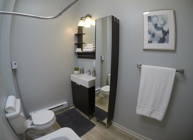 Photo - 2516 E Lehigh Ave Unit 2