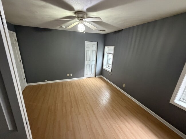 Building Photo - 202 N Townsend St Unit A