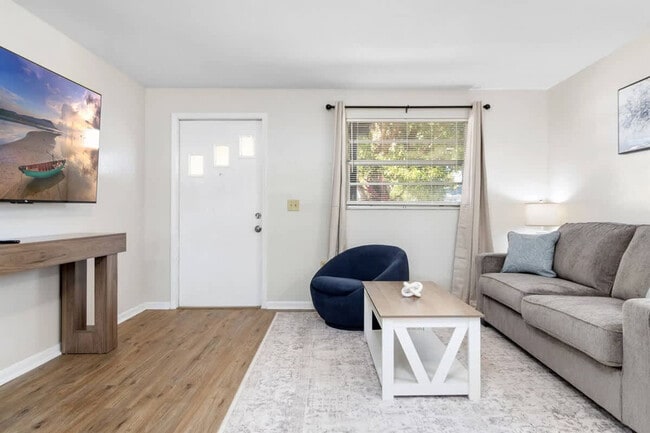 Photo - 38604 Naomi Ave Apartamento Unidad ID1234466P
