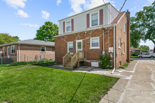 Photo - 14336 Harrison Ave