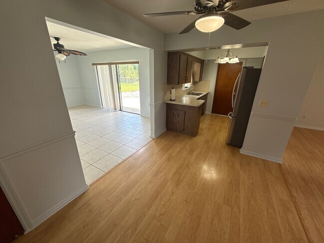 Photo - 8215 W Cecil Ln