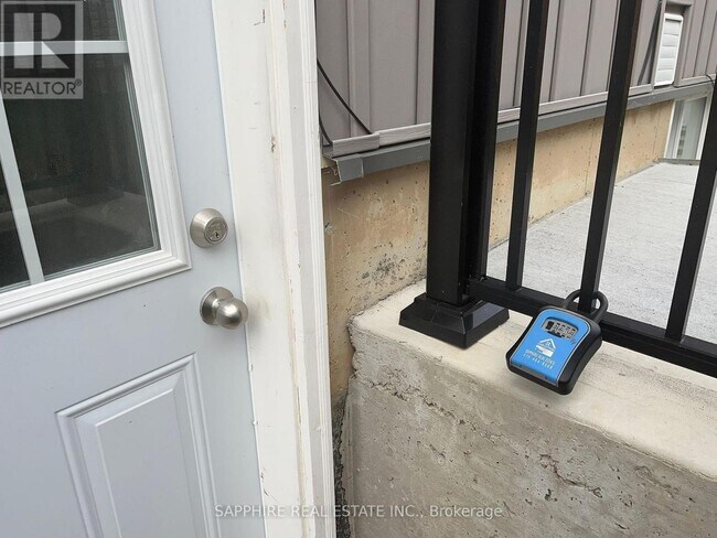 Photo - 28 Barker Pkwy