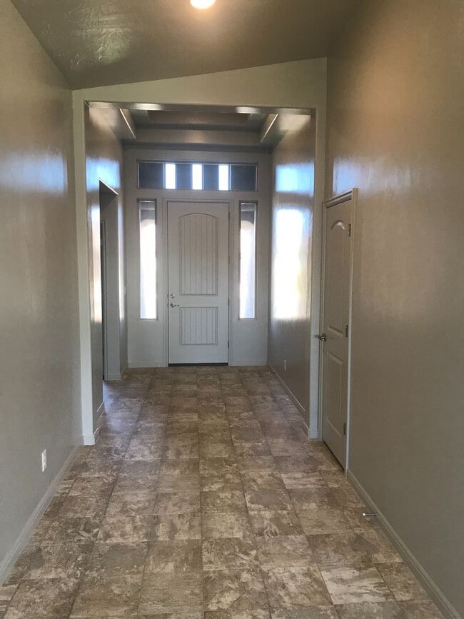 Photo - Beautiful Like New 4 bedroom home in Washington Fields!