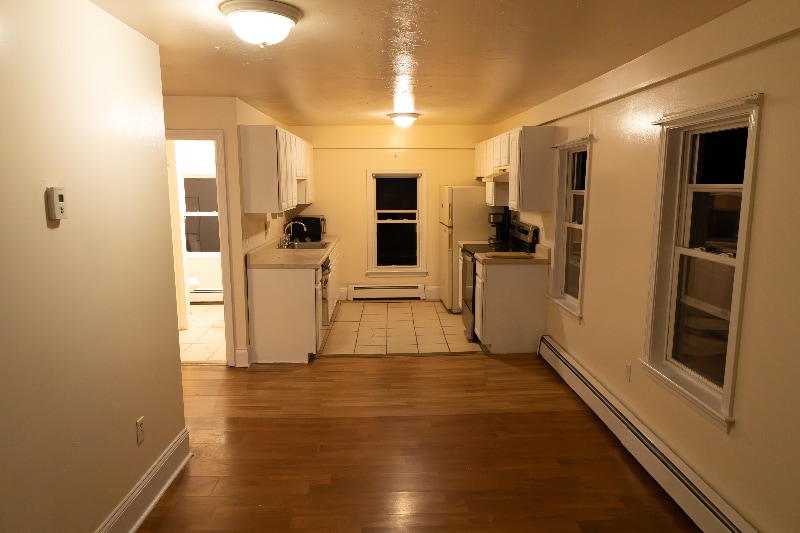Photo - 305 Old S Ave