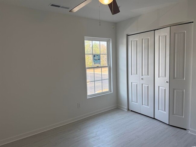 Photo - 179 Charter Dr