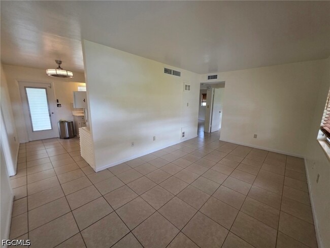 Photo - 102 Connecticut Rd