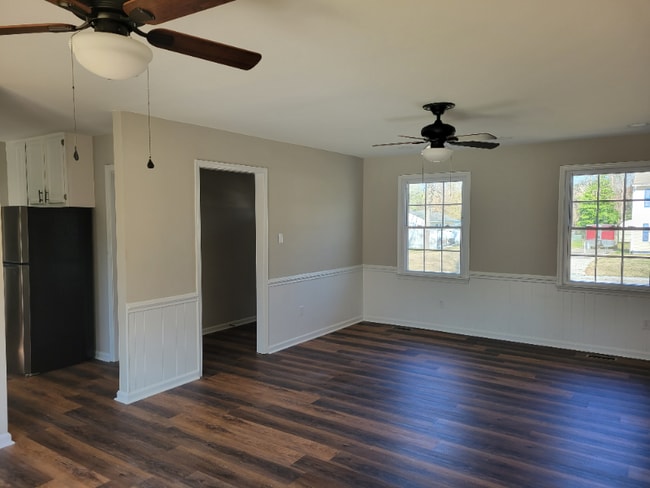 Photo - 3904 Robert E Lee Dr