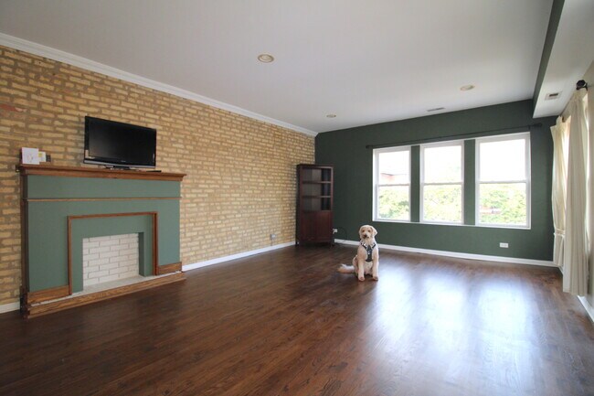 Photo - 1517 W Jonquil Terrace Unit G3