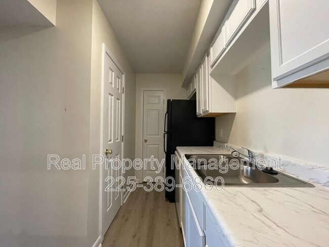 Photo - 7743 Bles Ave Unit 1B