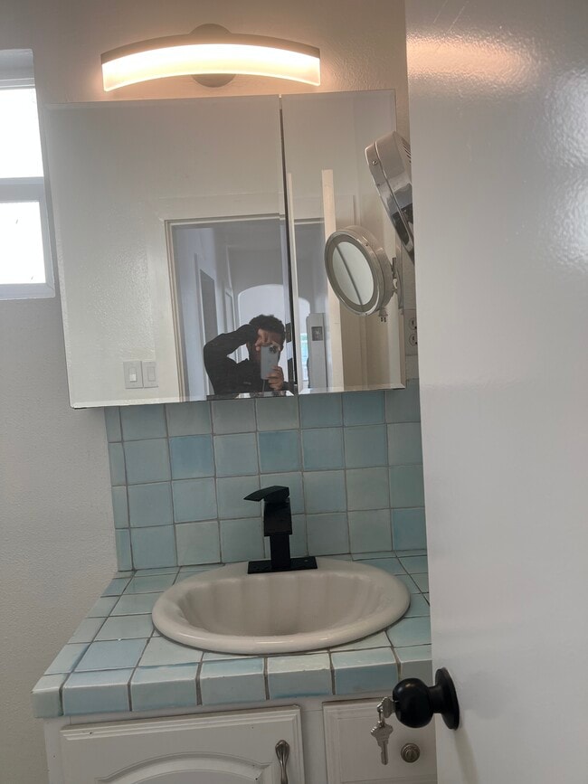 Photo - 2210 Clyde Ave Unit 2210 a