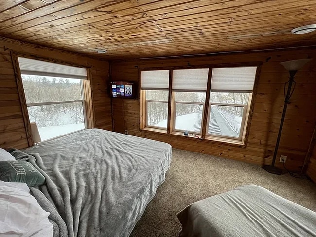 Photo - E3524 US Highway 12