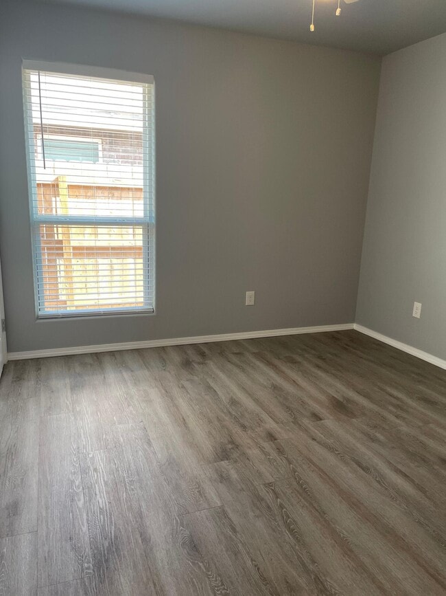 Photo - 1303 N Colton Ave