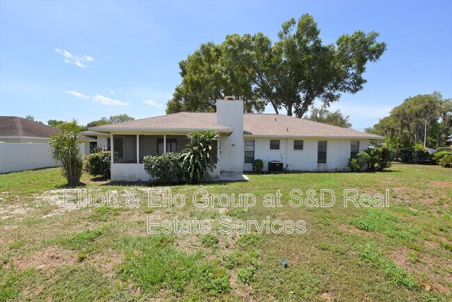 Photo - 1974 Indian Trails Ct