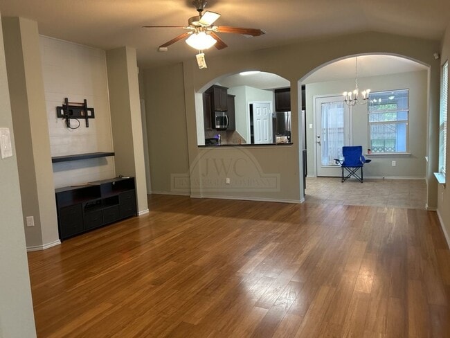 Photo - 6405 Clear Brook Dr