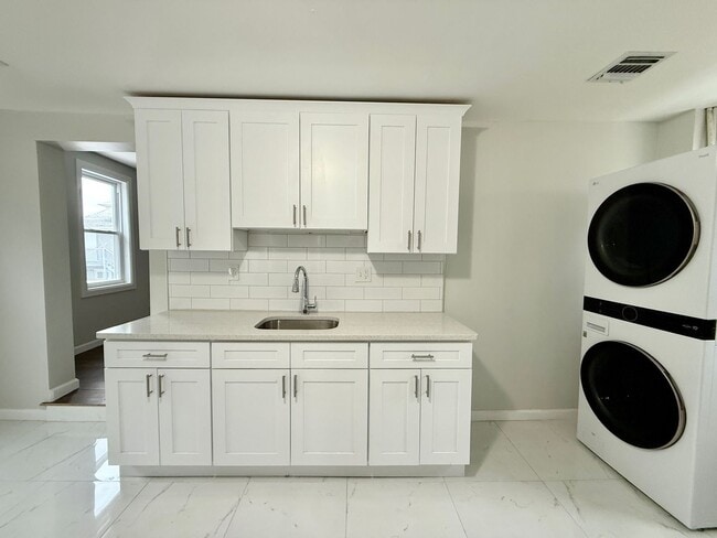 Photo - 21 Talmage Ave Unidad 2