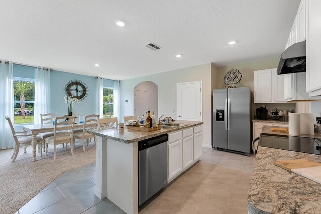 Photo - 1387 Berry Ln