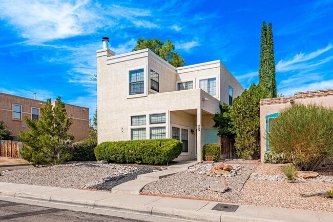 Building Photo - 7725 Pinewood Dr NW Rental