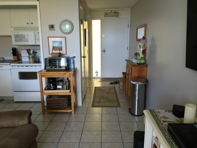 Photo - 497: MVT-0432 Unit MAKAHA VALLEY TOWERS