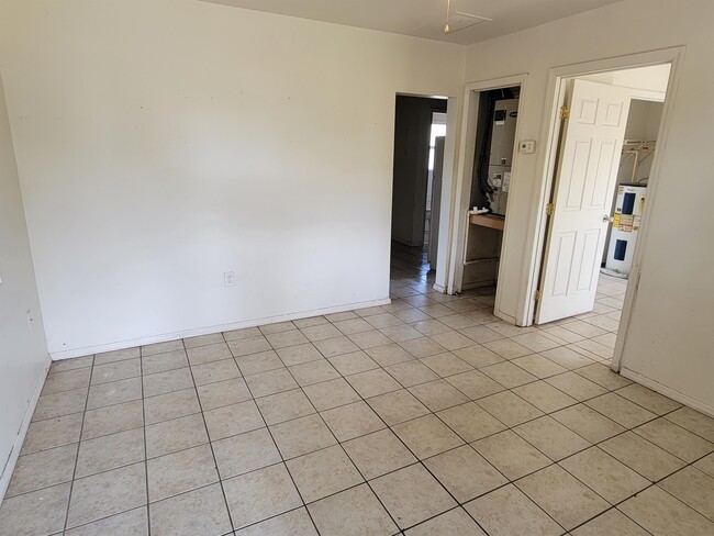 307 E Magnolia St