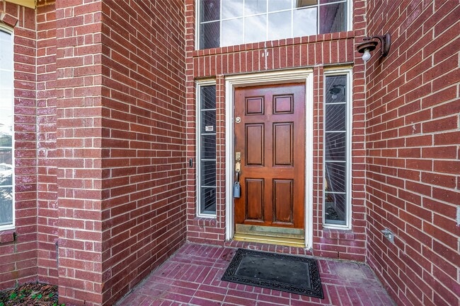 Photo - 18315 Brenwood Manor Dr