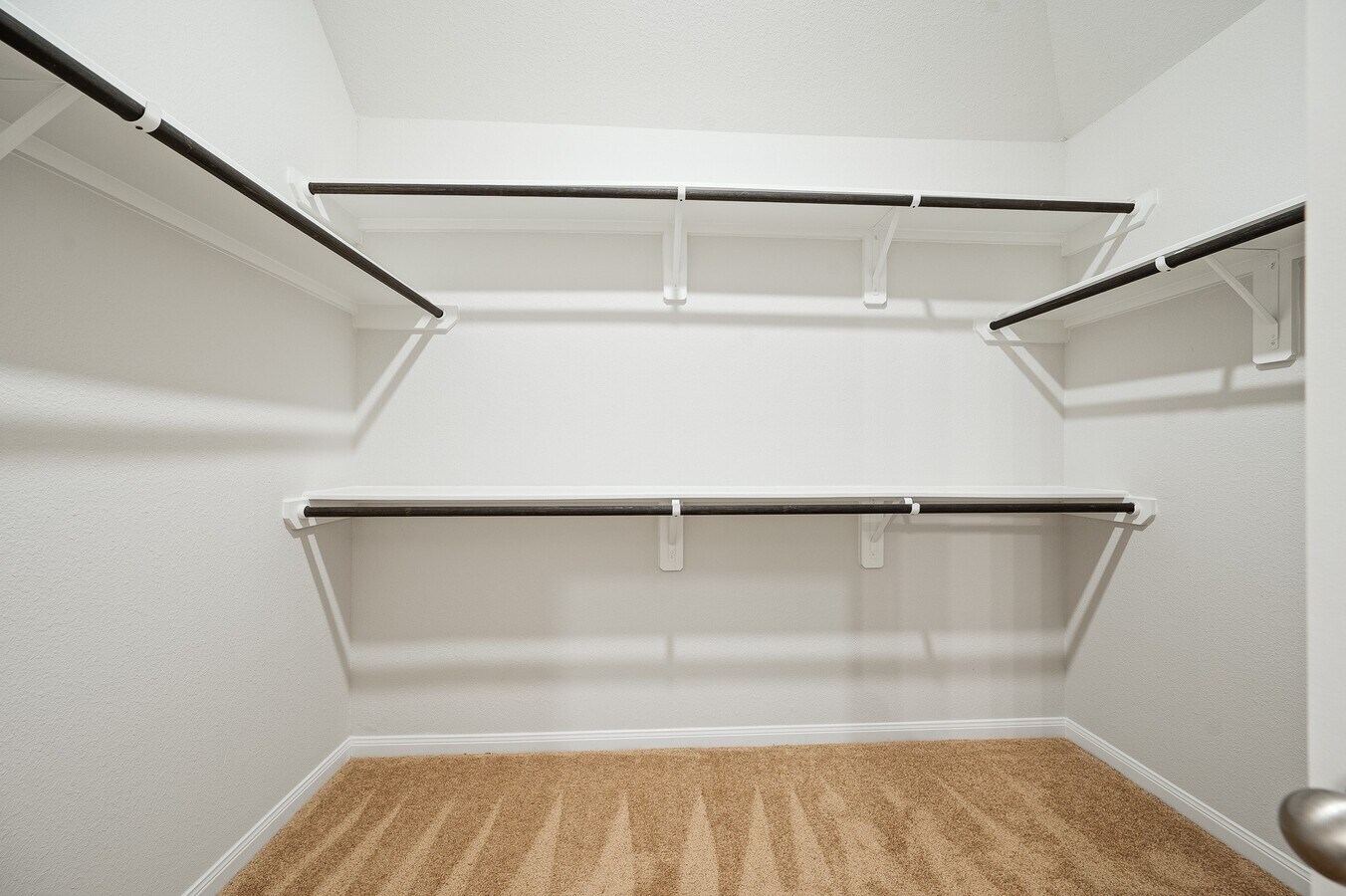 Photo - 839 Sarasota Shore Dr