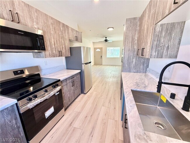 461 Comstock Ave Unit 3