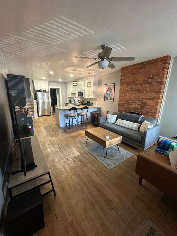 Photo - 948-950-950 S Champion Ave Apartment Unit 948