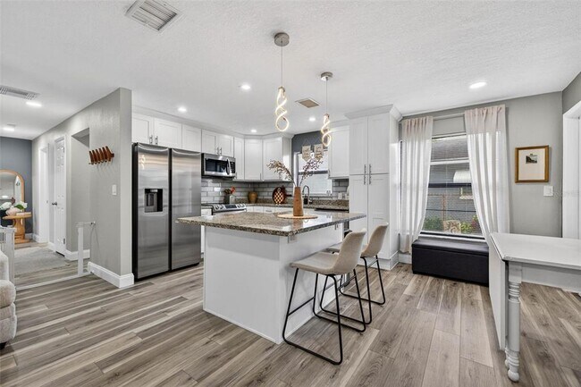 Photo - 6501 Livingston Ave N