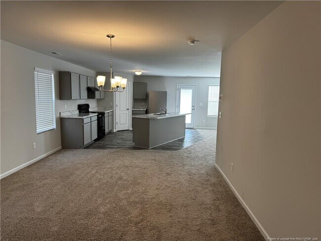 Photo - 4623 Revelstroke Rd