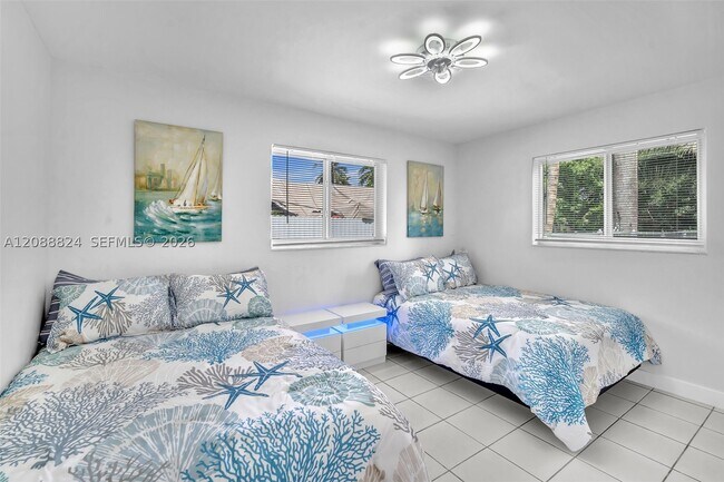 1255 NW 32nd Ct
