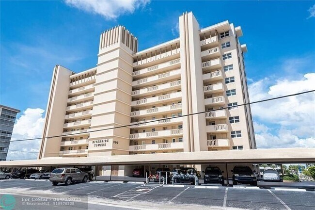 Photo - 303 N Riverside Dr Condo Unit 304