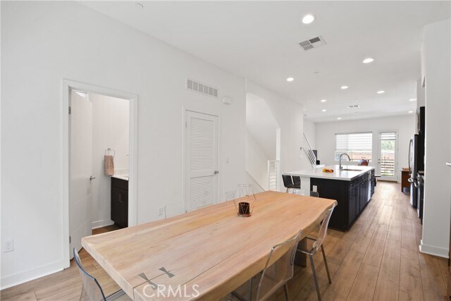 Photo - 257 Elm Ave