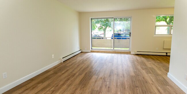 Photo - Dorchester Apartments